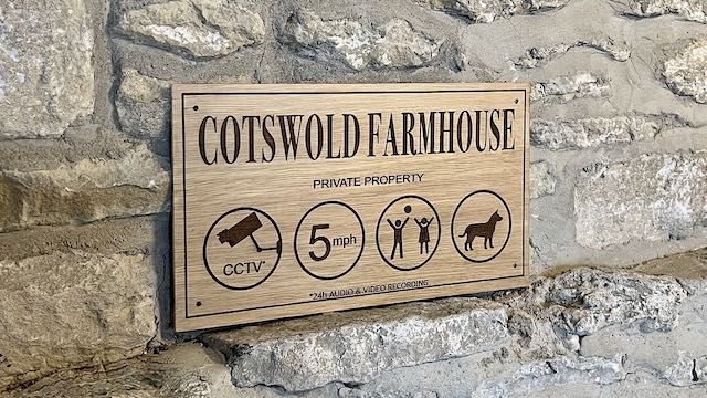 Personalised house name wooden sign 40x20cm laser engraved, thicknes 4mm