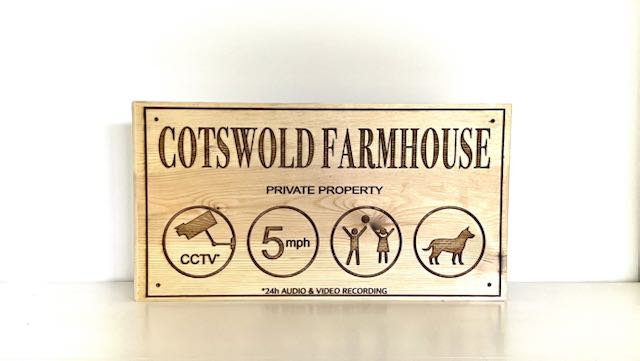 Personalised house name wooden sign 40x20 laser engraved pine